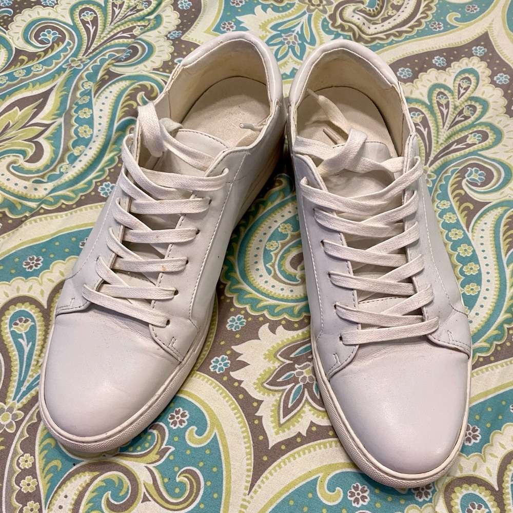 Kenneth Cole White Sneakers
